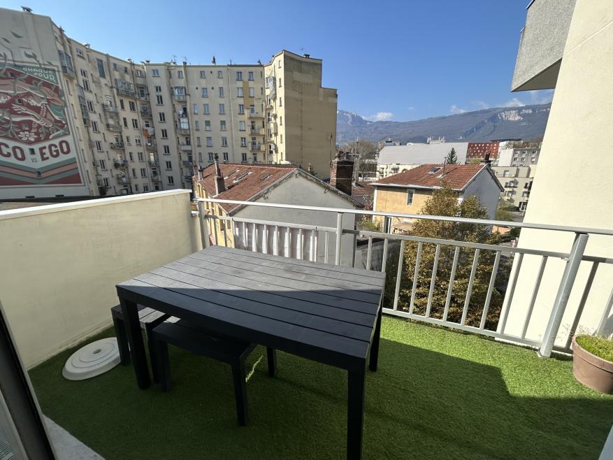 T4BASTILLE - Photo 12