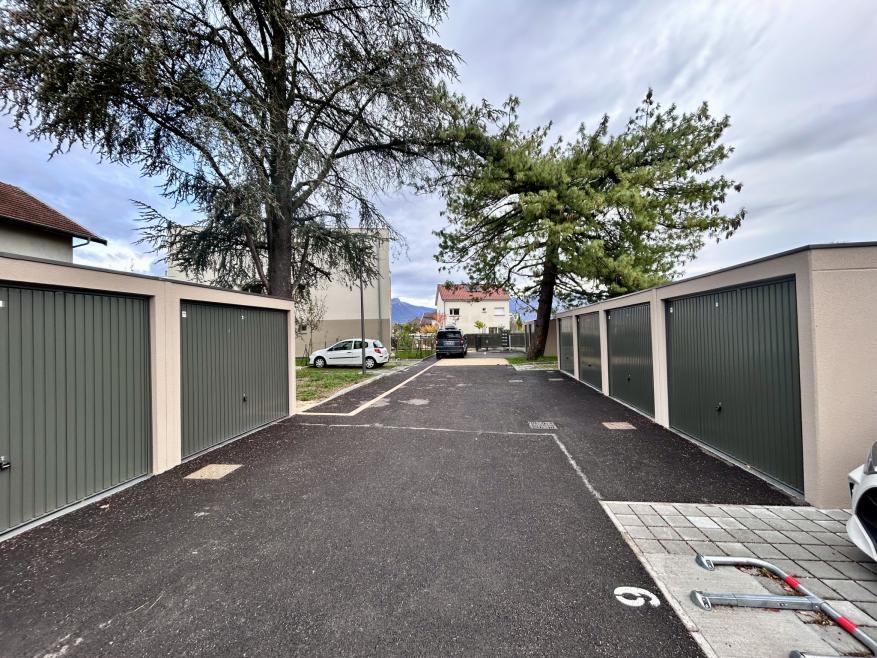 B102 - REPUBLIC'HOME - Photo 18