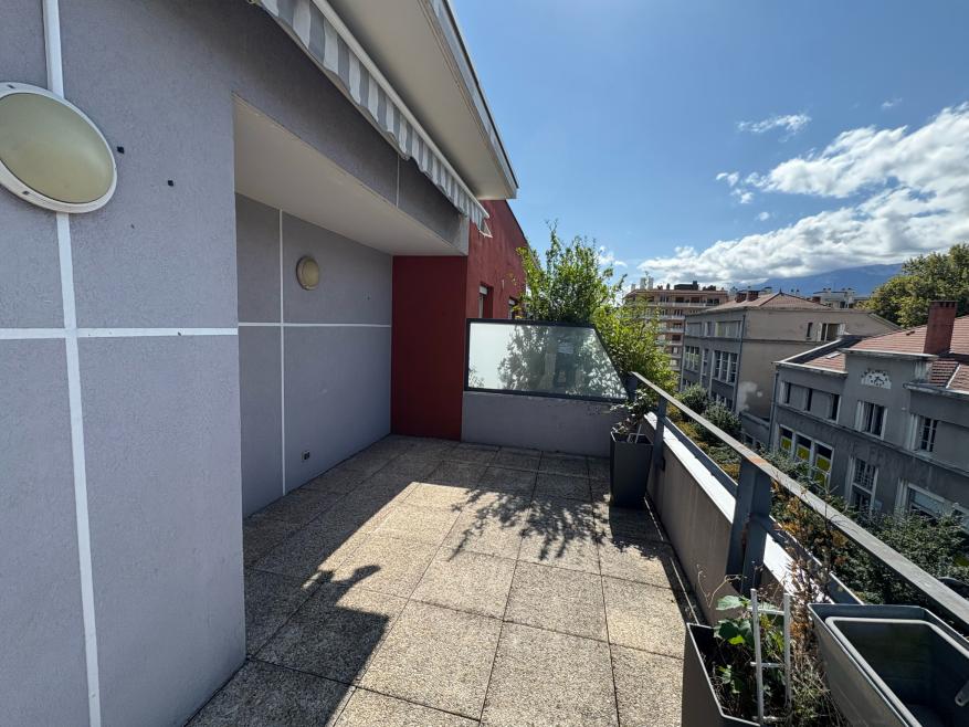 T2 ASTORIA - Photo 7