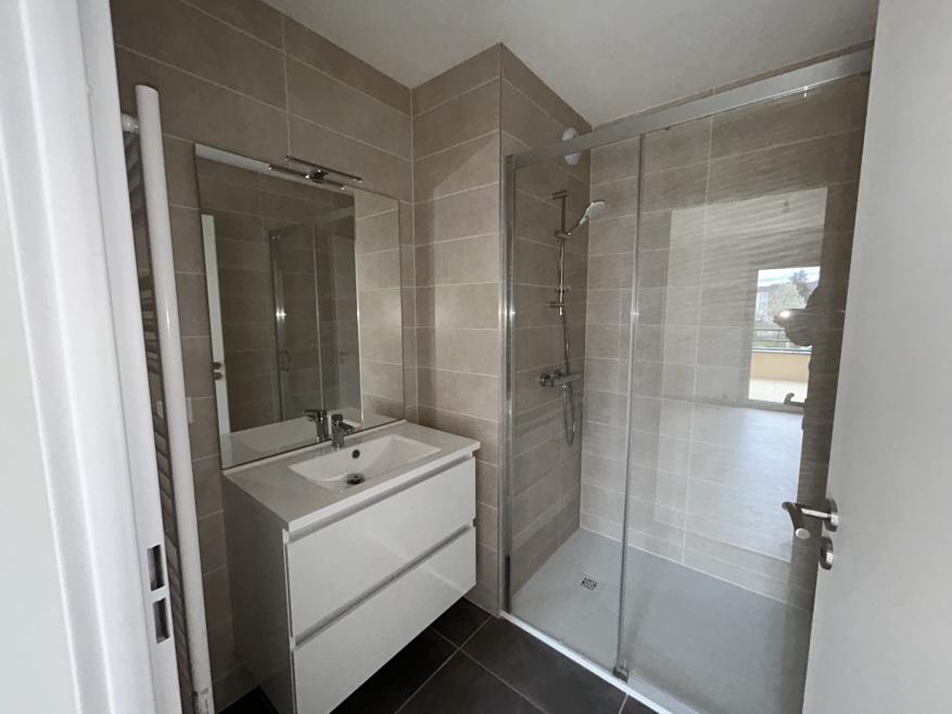 A101-GUSTAVE - Photo 6