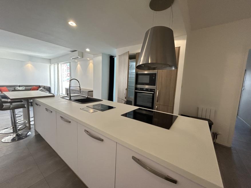 T4BASTILLE - Photo 4