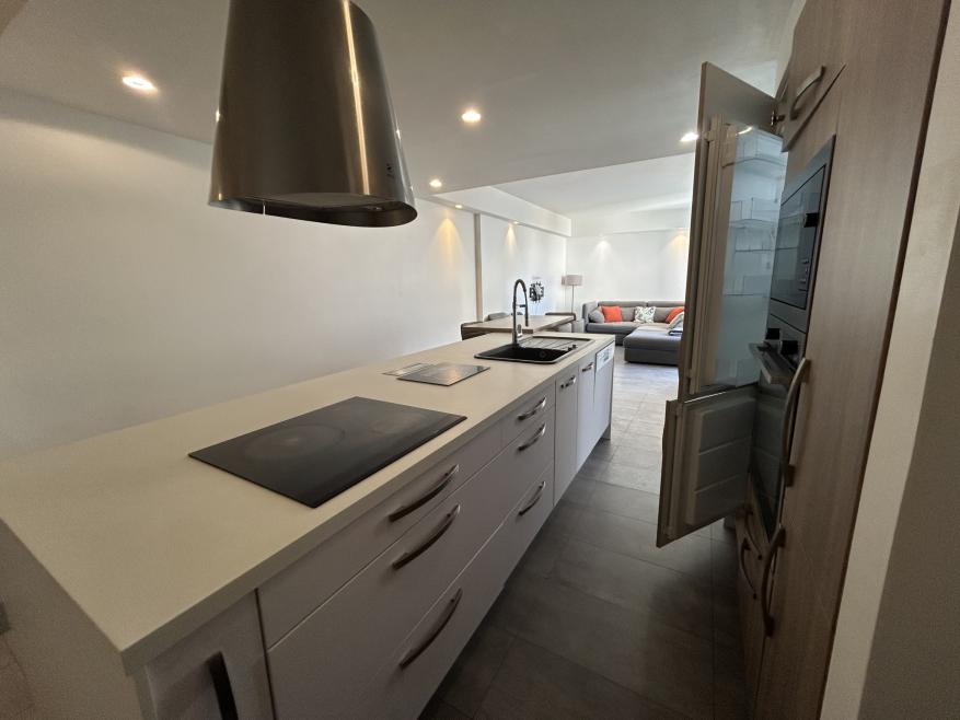 T4BASTILLE - Photo 5