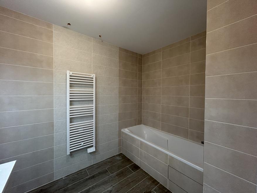 A101-GUSTAVE - Photo 12