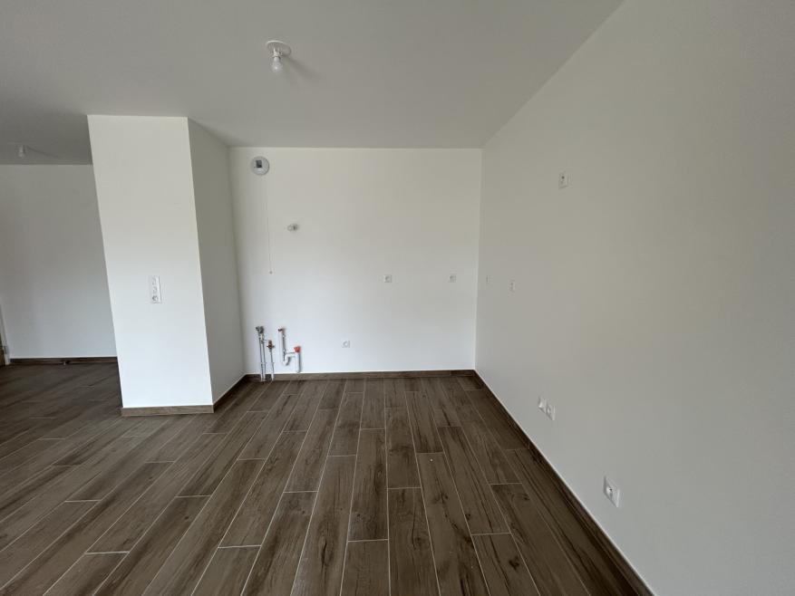 A101-GUSTAVE - Photo 2