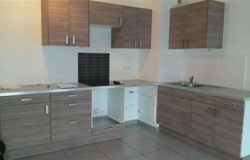 PAVILLON T3 - Photo 1