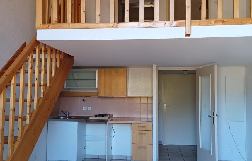 T2 DUPLEX LE VICTORIA - Photo 1