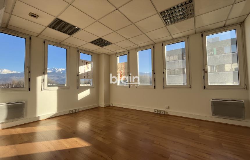 bureaux MEYLAN - Photo 1
